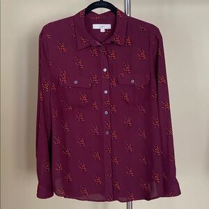 LOFT Women's Maroon Patterned Button-Down Shirt